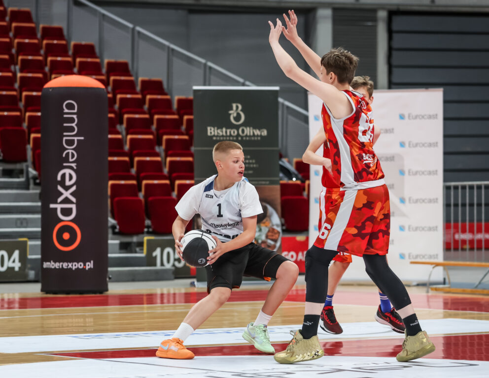 027_20240615_GRZE0954_RAD