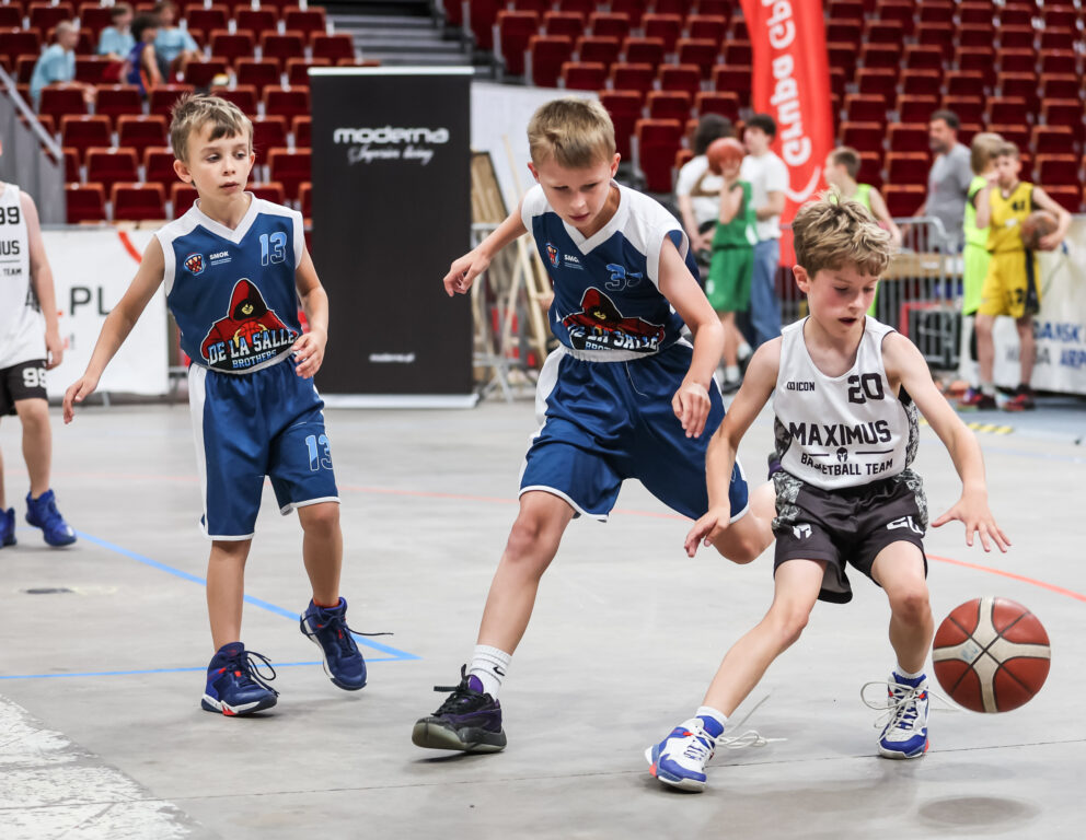 042_20240615_GRZE1162_RAD