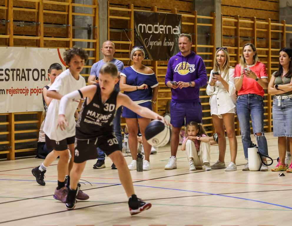 073_20240615_GRZE1916_RAD