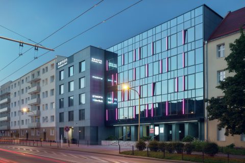 Xenon-Busines-Park-04